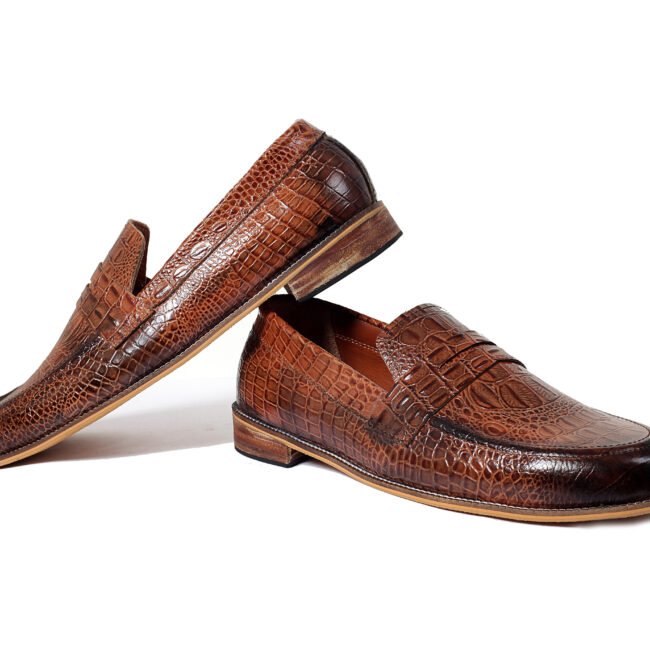 Men Textured Leather Formal Loafers (5)
